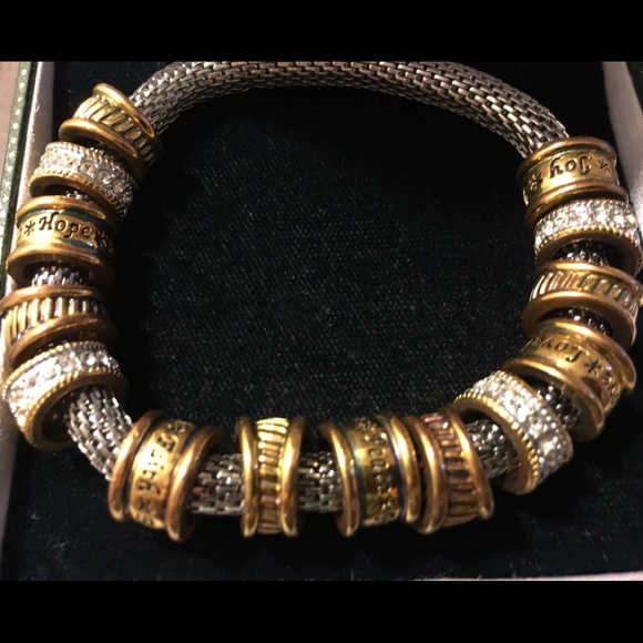 Jewelry - Beautiful bracelet so classy